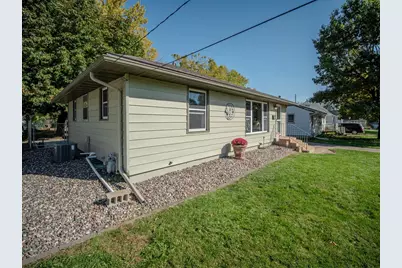 412 Oregon Street, Albert Lea, MN 56007 - Photo 7