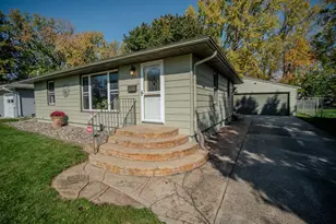 412 Oregon St, Albert Lea, MN 56007 - Photo 5