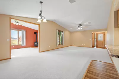 197 Prairie Lane, Janesville, MN 56048 - Photo 11
