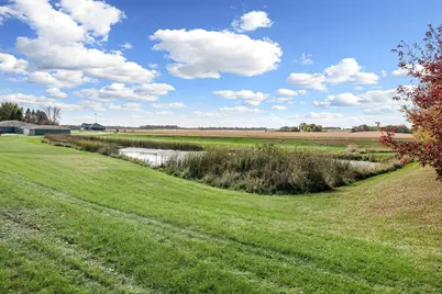197 Prairie Lane, Janesville, MN 56048 - Photo 5