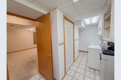 1001 19th Avenue SE, Willmar, MN 56201 - Photo 27