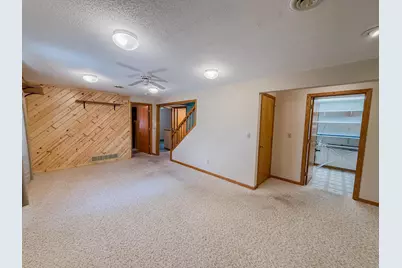 1001 19th Avenue SE, Willmar, MN 56201 - Photo 21