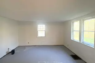 415 W Adolphus Ave, Fergus Falls, MN 56537 - Photo 9