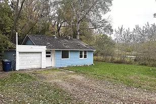 415 W Adolphus Ave, Fergus Falls, MN 56537 - Photo 1