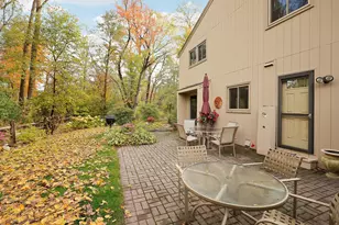 1880 Black Oaks Ln N, Plymouth, MN 55447 - Photo 29