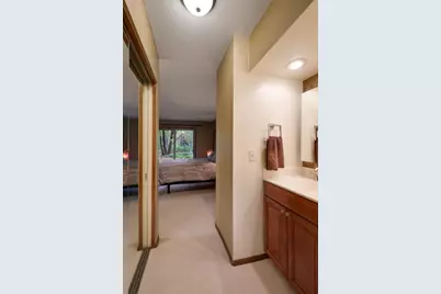 1880 Black Oaks Lane N, Plymouth, MN 55447 - Photo 23