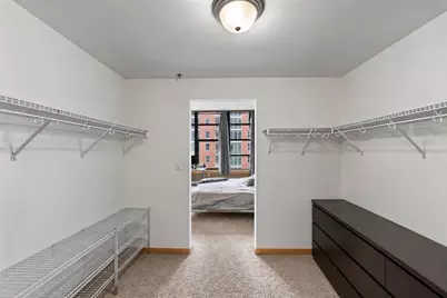 215 10th Ave S #405, Minneapolis, MN 55415 - Photo 15