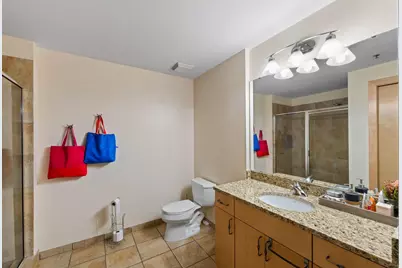 215 10th Ave S #405, Minneapolis, MN 55415 - Photo 23