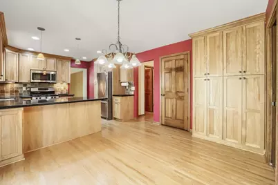 1568 Ashbury Place, Eagan, MN 55122 - Photo 5