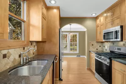 4216 Utica Avenue S, Saint Louis Park, MN 55416 - Photo 7