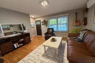 1906 E 6th St, Duluth, MN 55812 - Photo 11