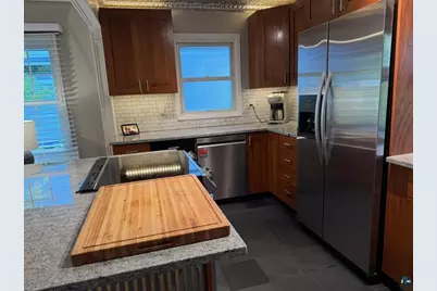 1906 E 6th Street, Duluth, MN 55812 - Photo 15
