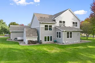 1613 Pinnacle Dr, Dundas, MN 55019 - Photo 3