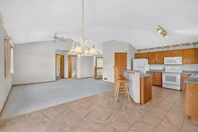 1085 Lilac Court #0, Shakopee, MN 55379 - Photo 7