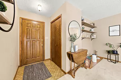 1911 18th Street S, Moorhead, MN 56560 - Photo 5