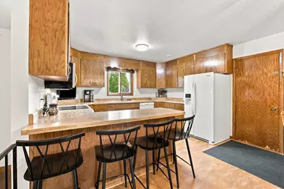 1911 18th Street S, Moorhead, MN 56560 - Photo 7