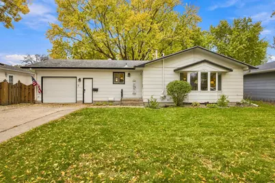 1911 18th Street S, Moorhead, MN 56560 - Photo 1