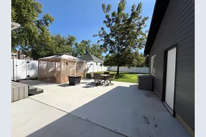 104, 106 S Park Street, Hendricks, MN 56136 - Photo 9