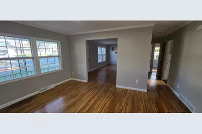 416 Highland Drive, Hibbing, MN 55746 - Photo 7