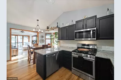 12933 Quentin Avenue S, Savage, MN 55378 - Photo 13