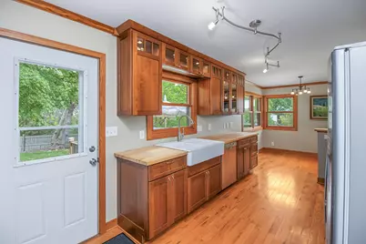 31 Belvidere Street E, Saint Paul, MN 55107 - Photo 19