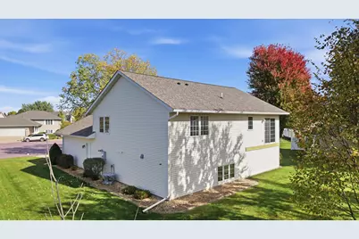 112 Bunker Court, Mankato, MN 56001 - Photo 9