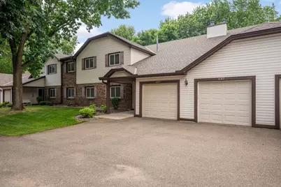 4361 Buckingham Court #1207, Vadnais Heights, MN 55127 - Photo 3