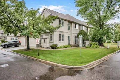1056 Lovell Avenue W, Roseville, MN 55113 - Photo 21