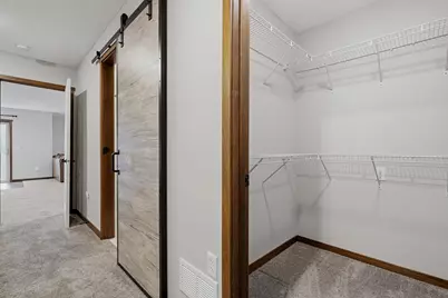 8917 Parkview Circle, Chisago City, MN 55013 - Photo 37