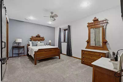 8917 Parkview Circle, Chisago City, MN 55013 - Photo 35