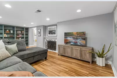588 Montrose Lane, Saint Paul, MN 55116 - Photo 35