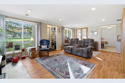 21 1st Avenue SW, Norwood Young America, MN 55397 - Photo 9