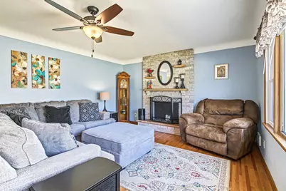 410 Thompson Avenue E, West Saint Paul, MN 55118 - Photo 5