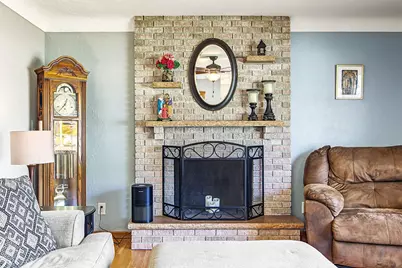410 Thompson Avenue E, West Saint Paul, MN 55118 - Photo 3