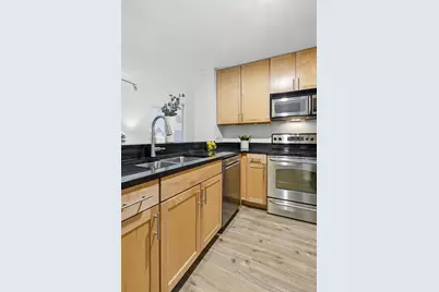 401 S 1st Street #321, Minneapolis, MN 55401 - Photo 5