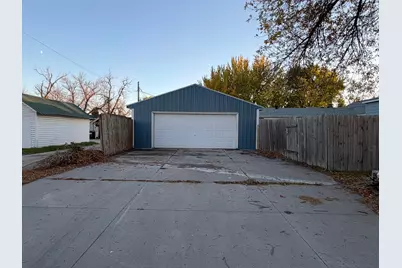202 7th Street S, Breckenridge, MN 56520 - Photo 5