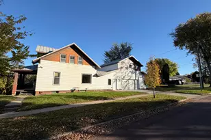 715 S Sheridan St, Fergus Falls, MN 56537 - Photo 5