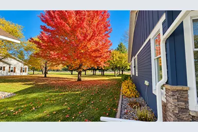 1022 5th Avenue NW, Perham, MN 56573 - Photo 35