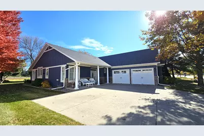 1022 5th Avenue NW, Perham, MN 56573 - Photo 33