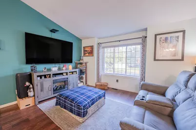 2411 Kenora Parkway, Eau Claire, WI 54703 - Photo 5