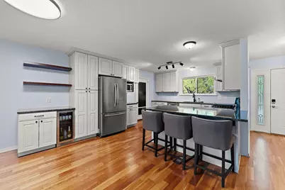 11005 Hyland Terrace, Eden Prairie, MN 55344 - Photo 15