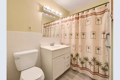 21 Farrell Street N, Maplewood, MN 55119 - Photo 7