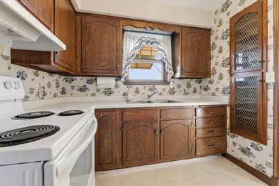 311 N Shore Drive, Fountain City, WI 54629 - Photo 15