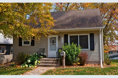 1488 Farrington Street, Saint Paul, MN 55117 - Photo 1