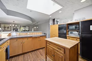 18030 20th Ave N, Plymouth, MN 55447 - Photo 9