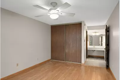 4548 Cedar Lake Road S #2, Saint Louis Park, MN 55416 - Photo 11