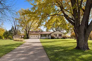 608 E 2nd St, Waconia, MN 55387 - Photo 1