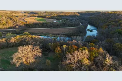61684 Highway 63, Zumbro Falls, MN 55991 - Photo 25