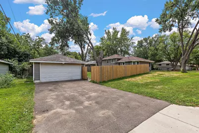 6924 Scott Avenue N, Brooklyn Center, MN 55429 - Photo 3