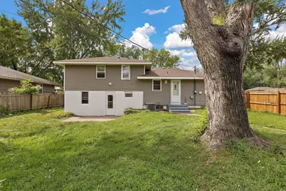 6924 Scott Avenue N, Brooklyn Center, MN 55429 - Photo 31